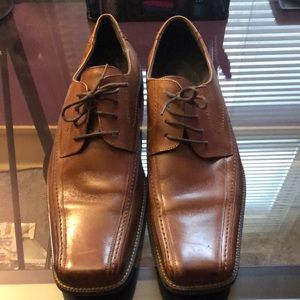 Men’s shoes